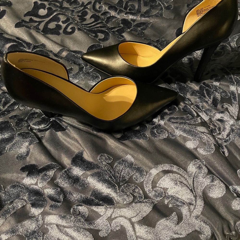 Brand new Black high heels